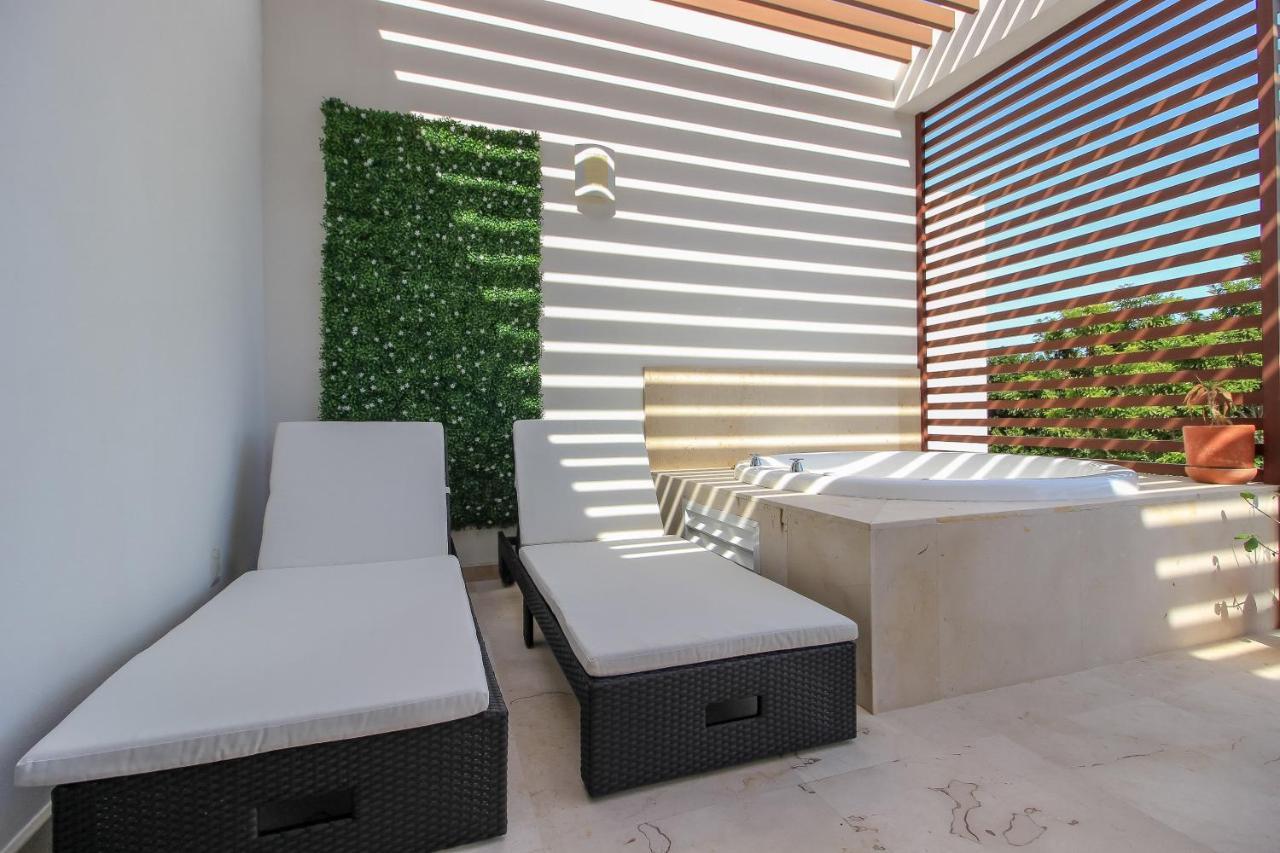Exceptional 2Story Penthouse With Hot Tub And Rooftop Terrace In Bahia Principe Akumal Extérieur photo