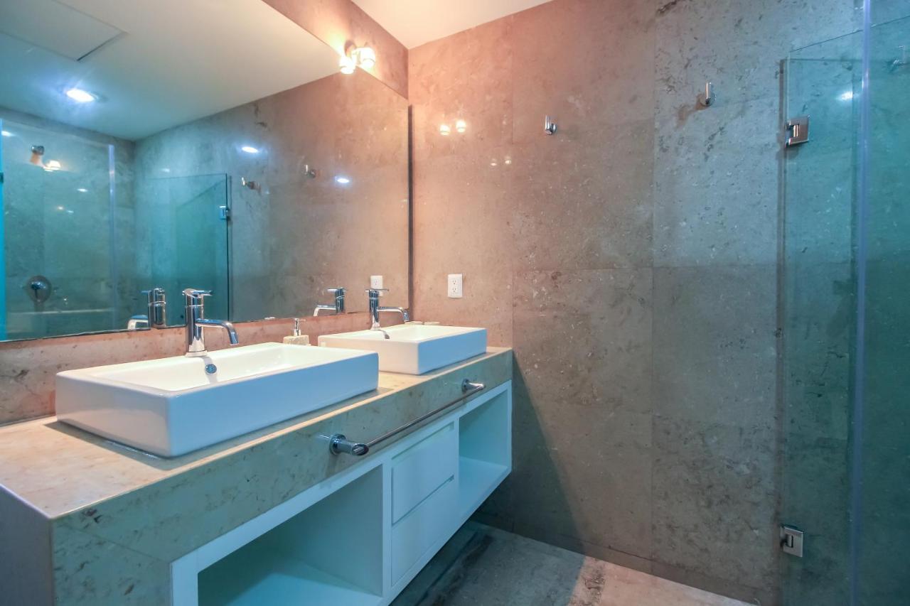 Exceptional 2Story Penthouse With Hot Tub And Rooftop Terrace In Bahia Principe Akumal Extérieur photo